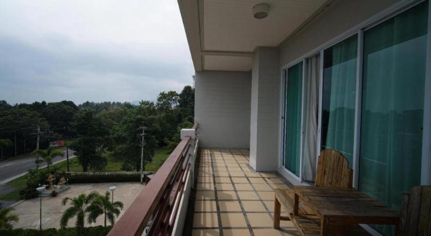 Sea Mountain Khanom Hotel Kültér fotó